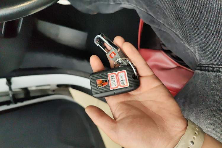 Used Roewe RX5 2020 20T Automatic 4G Connect Superior Flagship Edition Vehicle Key