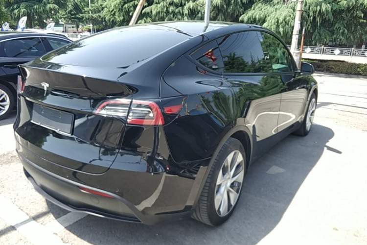 Used Tesla Model Y 2022 Rear-Wheel-Drive Version
