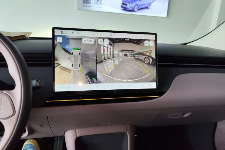 Used Hongqi Tiangong 06 2025 660 4x4 Smart Selection Edition Audio And AC Panel