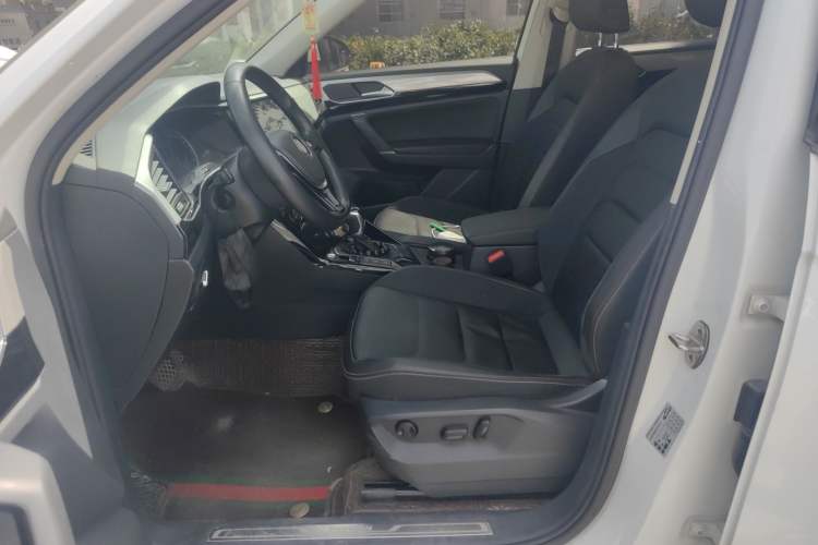 Used Volkswagen Tayron 2019 330TSI Two-Wheel Drive Luxury Model China VI Standard Left Front Seat