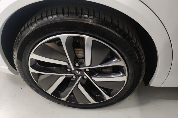 Used Li Auto L9 2022 Max model
