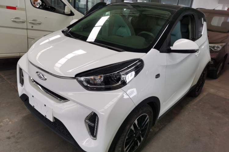 Used Chery Little Ant 2022 Sweet Pink Edition Half-Sugar Version Lithium Iron Phosphate 30 kW 301 km