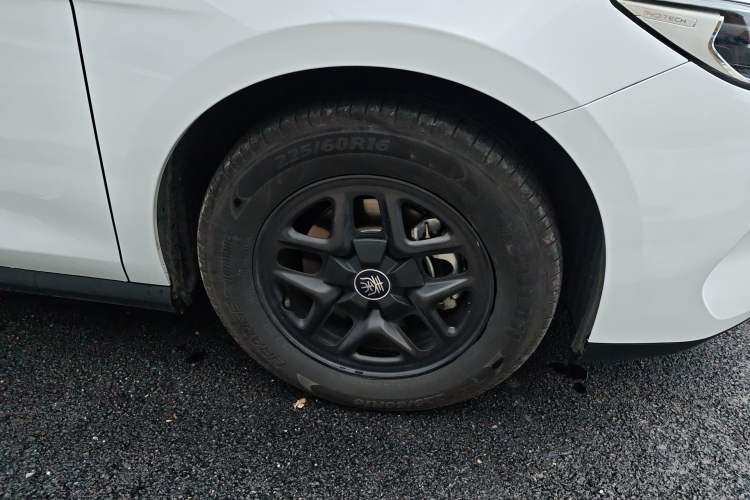 Used BYD Qin PLUS 2025 DM-i Smart Drive 55KM Leading Model
