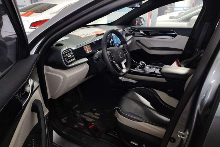 Used BYD Qin PLUS 2021 DM-i 55KM Flagship Model
