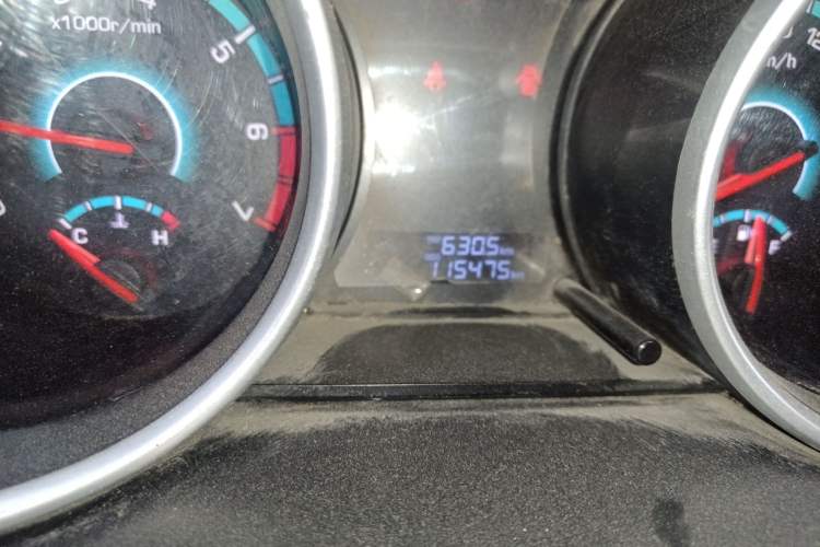 Used CHANGAN KAICHENG Ruixing S50 2018 S50V 1.5L Logistics Edition 5 Seats China VI Standard Odometer Close Up