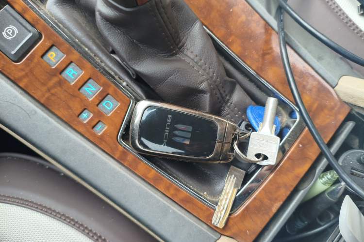 Used Buick LaCrosse 2011 2.4L SIDI Luxury Edition Vehicle Key