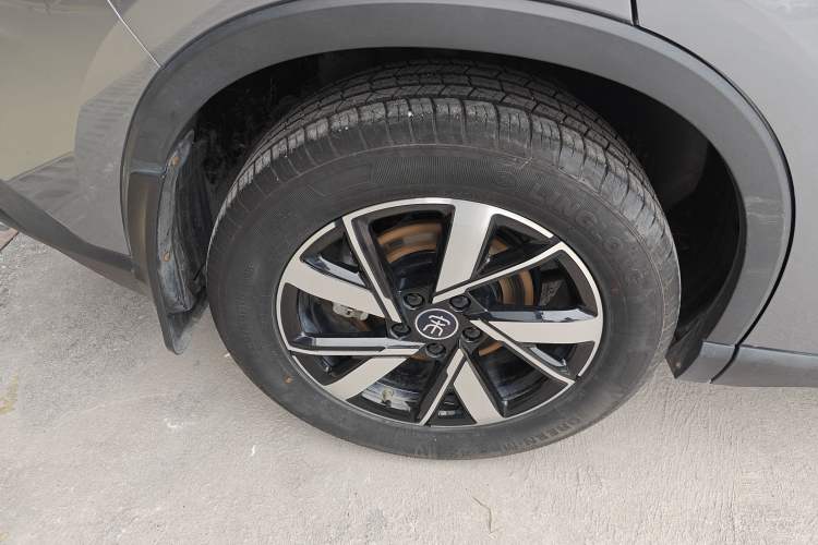 Used BYD Song Pro New Energy 2023 Champion Edition DM-i 110KM Beyond Model Right Rear Wheel Hub