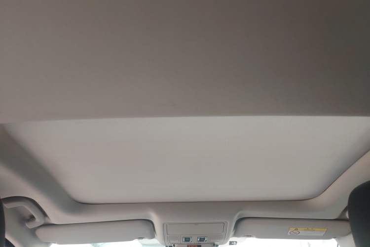 Used Jaguar XEL 2019 2.0T 200 PS Deluxe Edition
