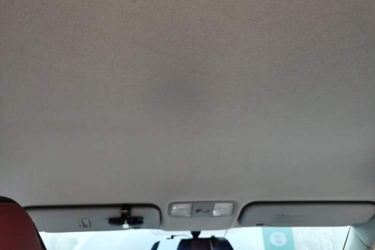 Used Hyundai Verna (older generation) 2014 1.4L Manual Smart GLS Trim Headliner