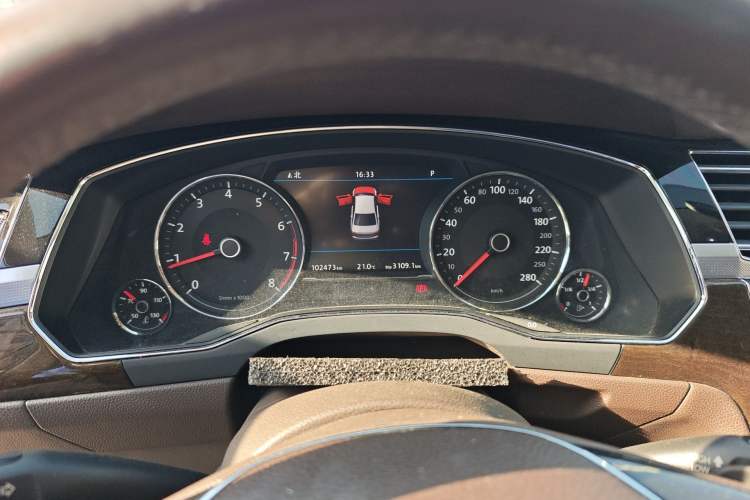 Used Volkswagen Phideon 2018 Revised Version 380TSI Two-Wheel-Drive Flagship Edition