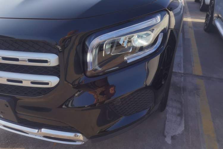 Used Mercedes-Benz GLB 2022 Second Facelift GLB 200 Fashion Edition Left Front Headlight