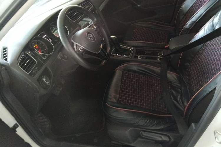 Used Volkswagen Golf 2020 200TSI DSG Comfortable and Ambitious Edition