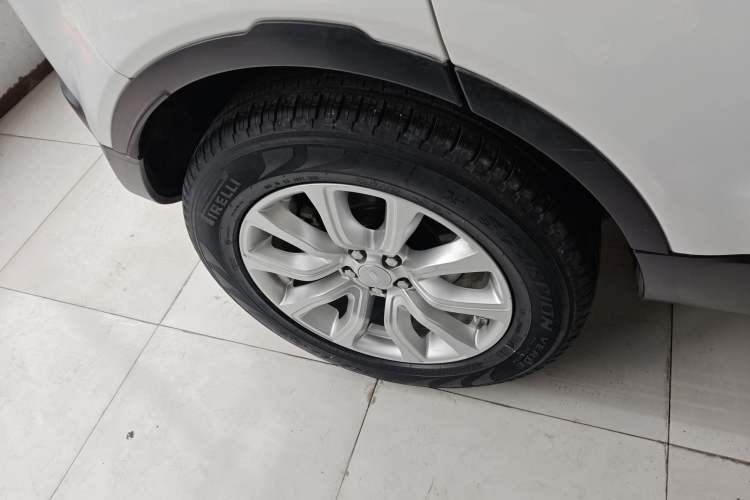 Used Land Rover Range Rover Evoque 2018 240PS PURE Style Edition