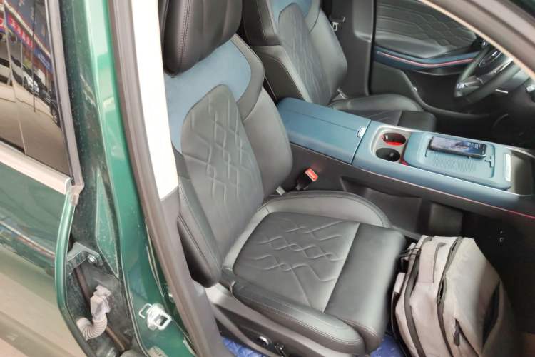 Used VOYAH FREE 2024 Ultra-Long Range Intelligent Driving Version Right Front Seat