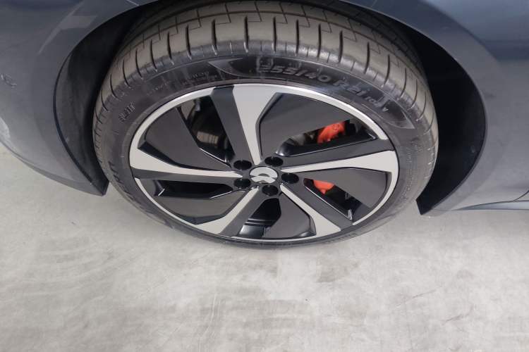 Used Nio ET7 2022 100kWh First Edition Left Front Wheel Hub