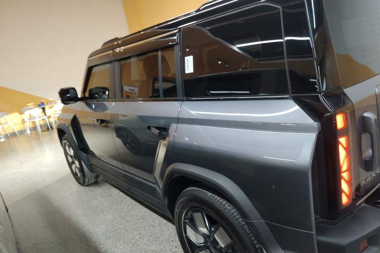 Used iCAR 03T 2024 501km Four-wheel Drive Long-Range Version