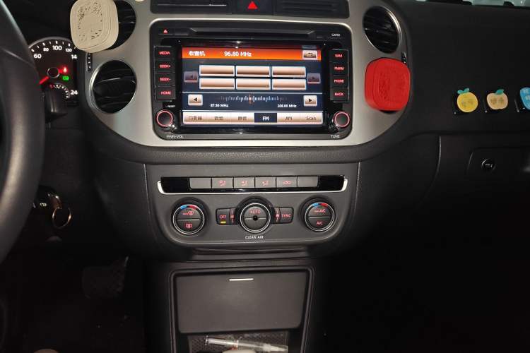 Used Volkswagen Tiguan L 2016 300TSI Automatic Two-Wheel Drive Comfort Edition