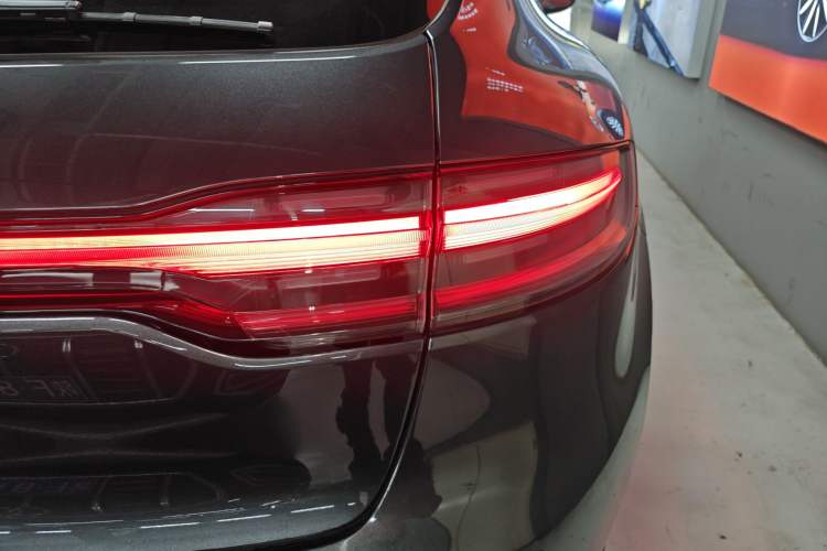 Used Porsche Macan 2023 Macan 2.0T