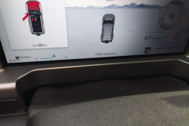 Used JETOUR Traveler 2023 2.0T All-Wheel-Drive Crosser Odometer Close Up