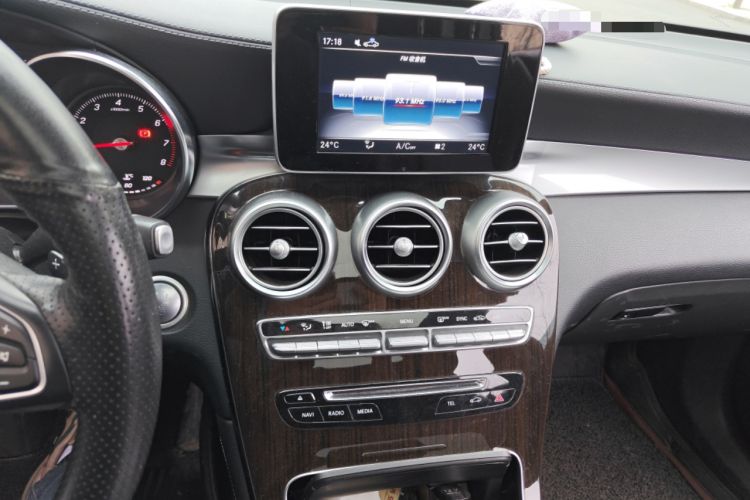 Used Mercedes-Benz GLC 2019 GLC 260 L 4MATIC Luxury Model
