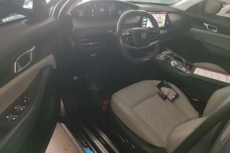 Used Changan UNI-K iDD 2022 Blue Whale iDD 130km 1.5T Excellence Model
