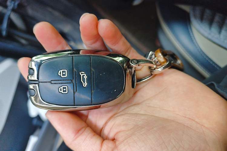 Used SAIC MAXUS G50 2019 1.5T First Edition Automatic Luxury Version 6 Seats