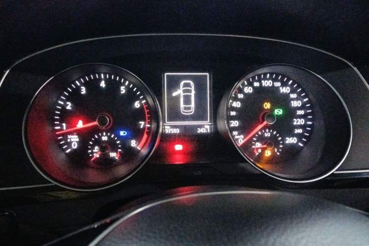 Used Volkswagen Magotan 2017 330TSI DSG Leading Model
