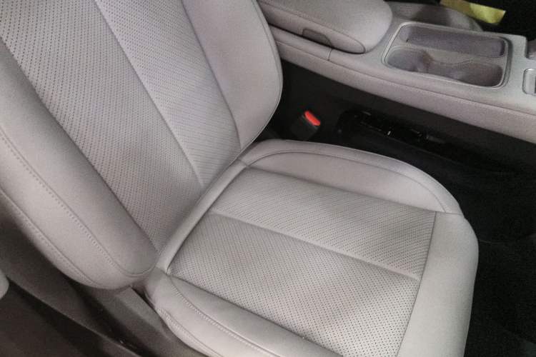 Used Nio EC6 2024 75 kWh
