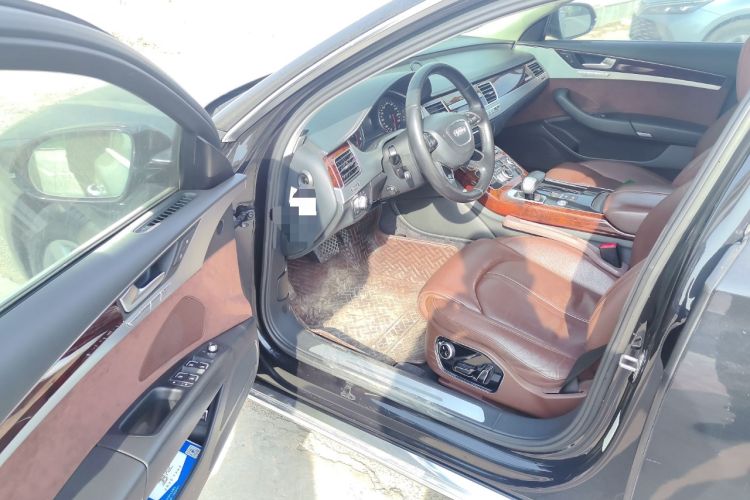 Used Audi A8 2013 A8L 45 TFSI quattro Comfort model
