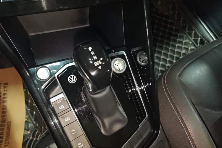 Used Volkswagen Tayron 2020 280TSI Two-Wheel Drive Luxury Connect Edition
