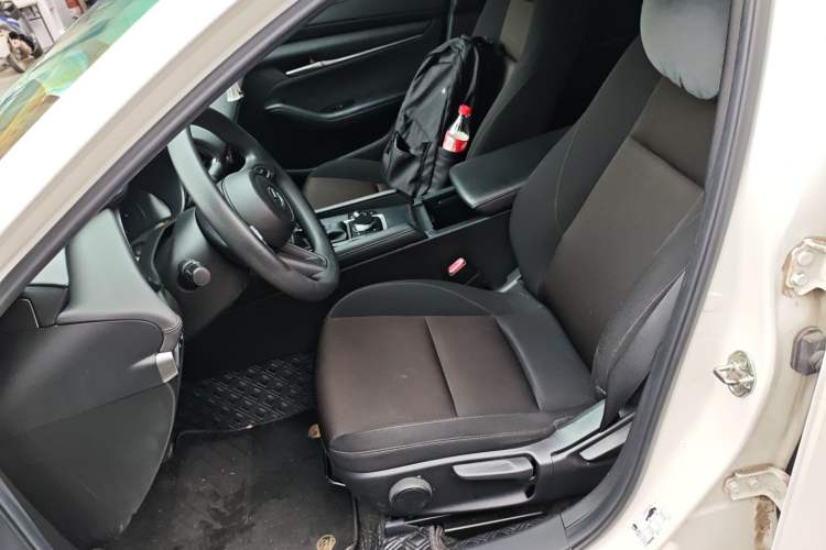 Used Mazda Mazda 3 Axela 2021 2.0L Automatic Zhiqing Edition
