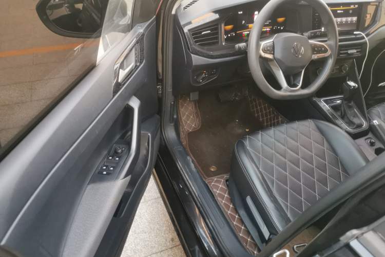 Used Volkswagen Lavida 2023 New Rui 1.5L Automatic New Yi Edition