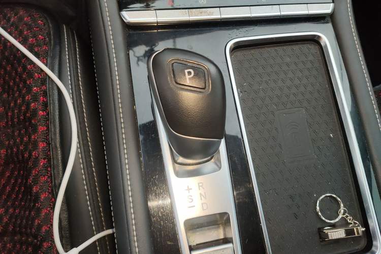 Used Venucia Star 2020 260T Automatic 48V Mild Hybrid Turbocharged Star Edition
