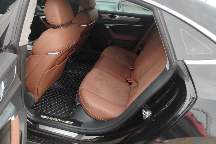 Used Audi A7L 2024 45 TFSI quattro Luxury Edition Left Rear Seat