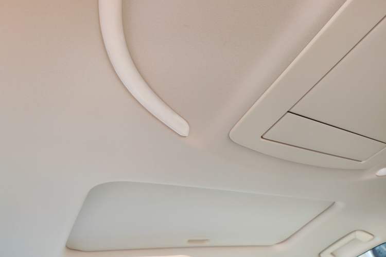 Used Toyota Vellfire 2023 Crown Dual-Engine 2.5L HV Ultimate Edition Headliner