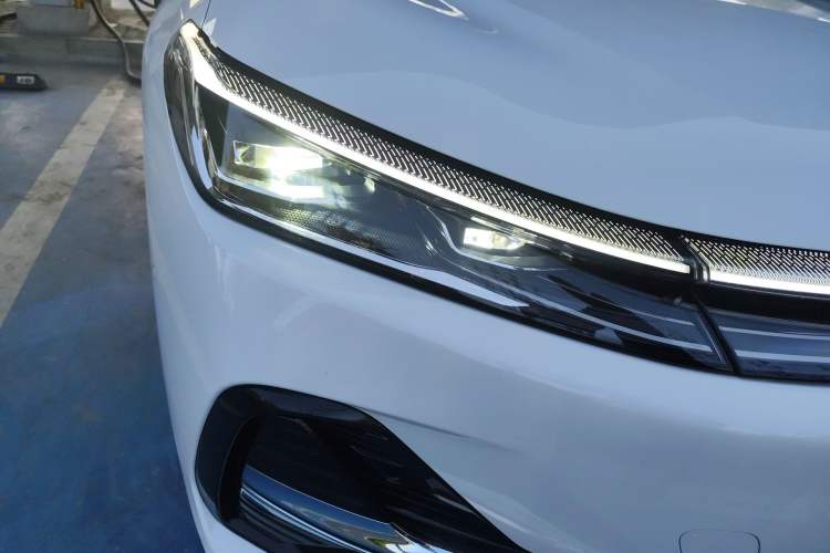 Used Geely Galaxy A7 2025 Model EM-i 150km Starship Edition