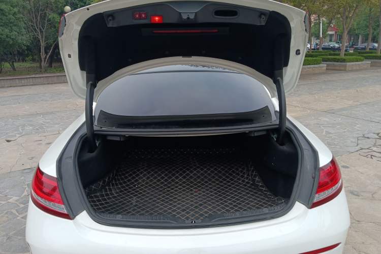 Used Mercedes-Benz C-Class 2018 C 200 Coupe Trunk