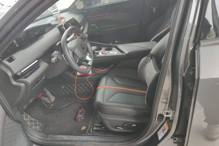 Used CHANGAN UNI-V 2024 1.5T Prestige Edition Left Front Seat