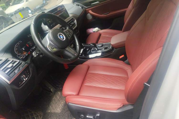 Used BMW X3 2023 xDrive30i Leading Model M Night Edition Package Left Front Seat