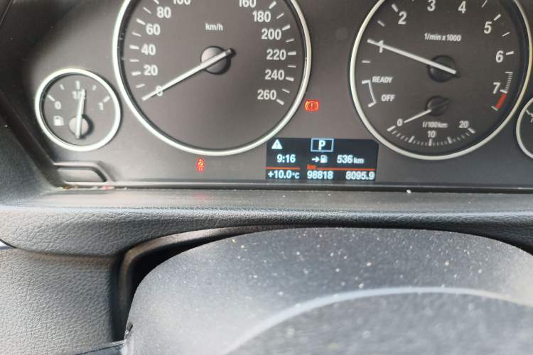 Used BMW 3 Series 2016 320Li Ambition Model
