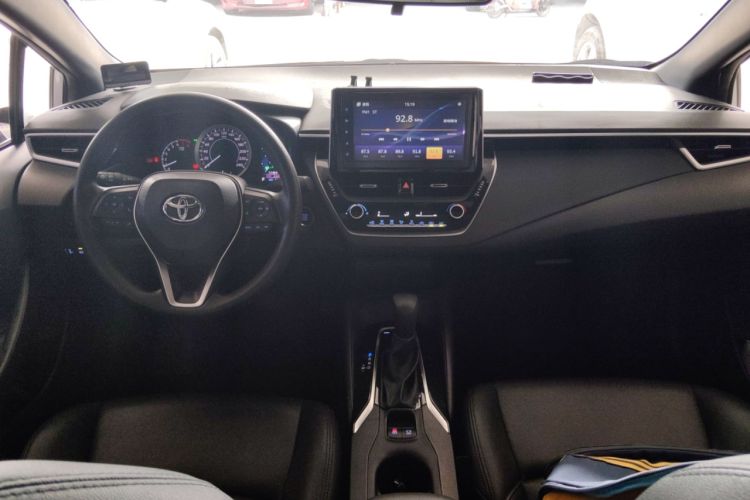 Used Toyota Levin 2019 185T CVT Luxury Edition China VI Standard Center Console