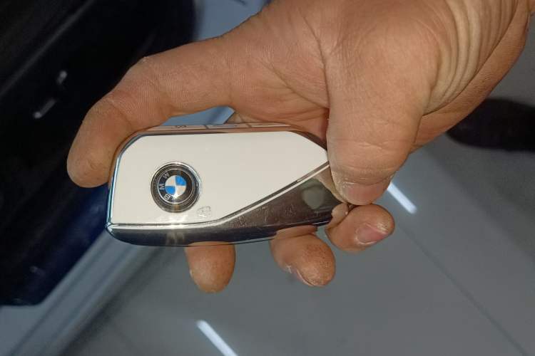 Used BMW 5 Series 2024 530Li Leading Luxury Package Vehicle Key