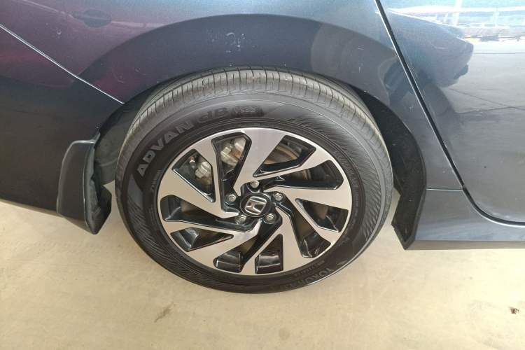 Used Honda Civic 2016 220TURBO CVT Luxury Edition