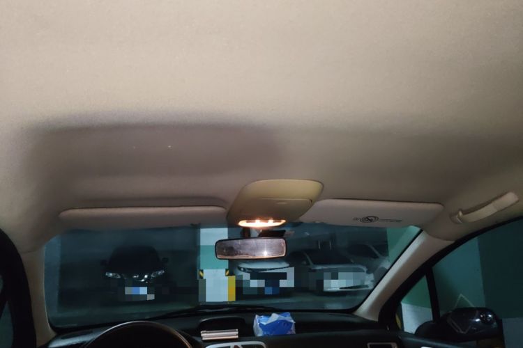 Used Peugeot 307 2010 Sedan 1.6L Automatic Luxury Edition
