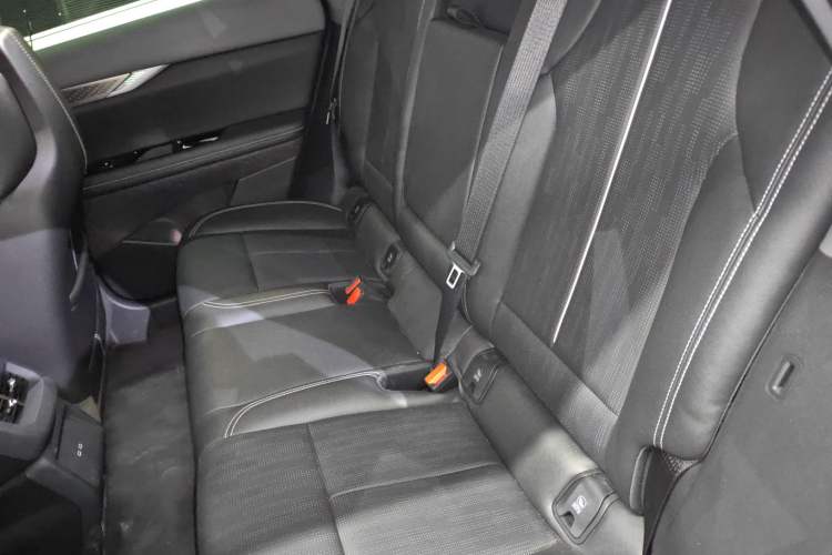 Used Cadillac OPTIQ 2024 Standard Range Version
