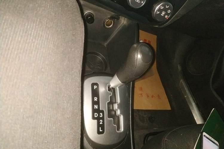 Used Kia K2 2015 Sedan 1.4L Automatic GLS