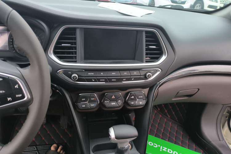 Used GAC Trumpchi GS4 2017 235T Automatic Two-Wheel Drive Luxury Smart Connectivity Version