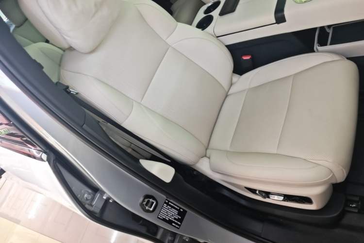 Used Li Auto L9 2022 Max model
