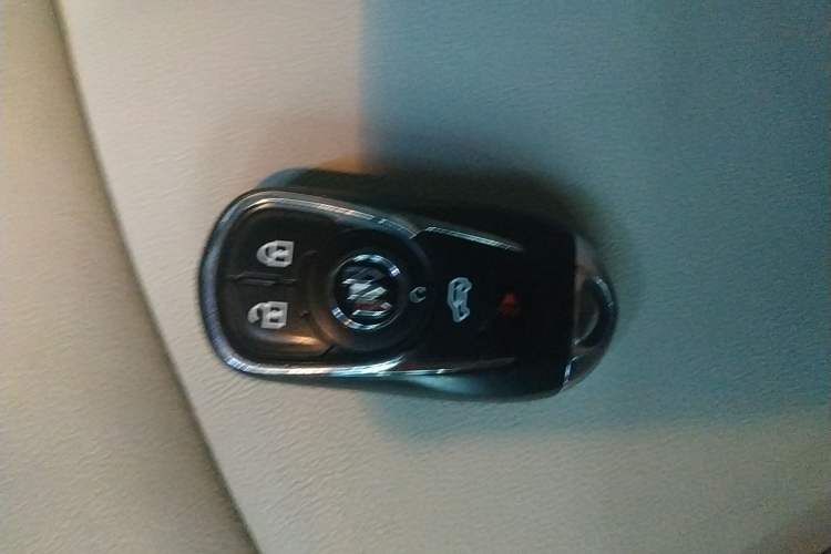 Used Buick GL8 2020 Land Business Class 652T Luxury Model
