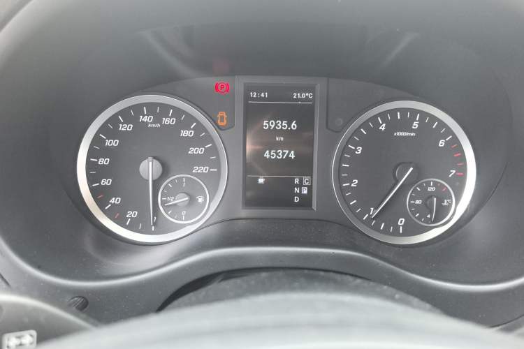 Used Mercedes-Benz Vito 2020 2.0T Elite Version 7 Seats